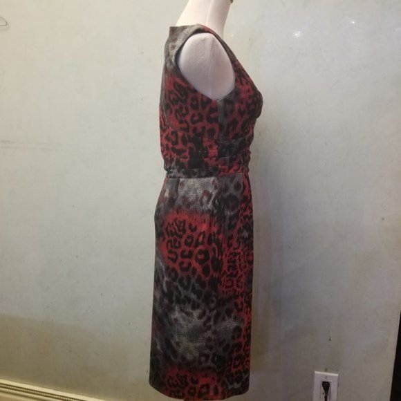 Frank Lyman Design V-neck animal printed dress women's size 4 (252) - Picture 8 of 13